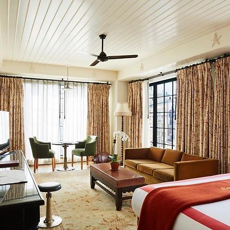 The Bowery Hotel New York Bagian luar foto