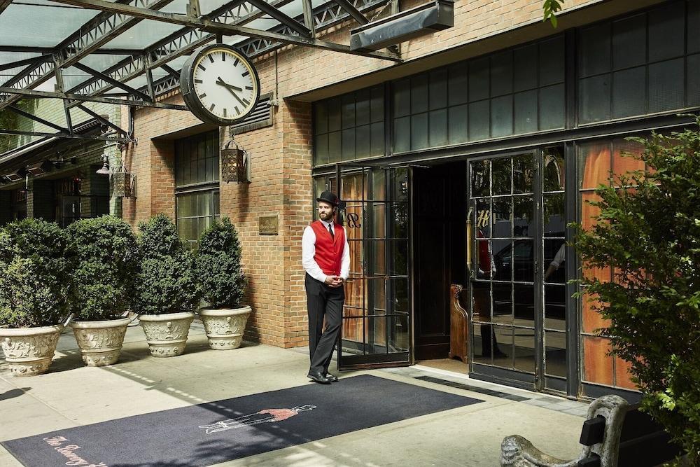 The Bowery Hotel New York Bagian luar foto