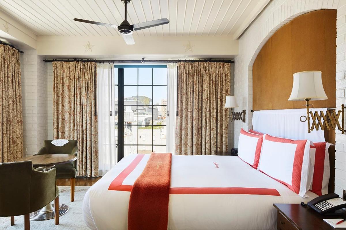 The Bowery Hotel New York Bagian luar foto